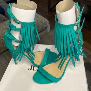 Teal heels